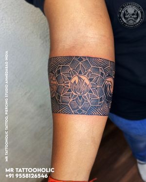 Any Tattoo & Tattoo Removal-Piercing inquiry 🧿 📱Call:- 9558126546 🟢Whatsapp:- 9558126546 ________________ #bandtattoo #armbandtattoo #geometrictattoo #mandalatattoo #doteworktattoo #forearmtattoo #viratkohlitattoo #viratkohli ##fiveelements #fiveelementstattoo #mrtattooholic #tattoostudio #tattooart #tattooartist #tattooideas #tattoodesign #tattoosketch #customised #tattoo #tattoos #tattooz #ahmedabad #ahmedabadtattoo #tattooshop #tattooinahmedabad #whereahmedabadgetinked #tattooschool #tattootraining #tattoocommunity