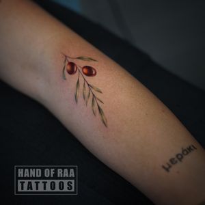 micro realism olive branch tattoo
