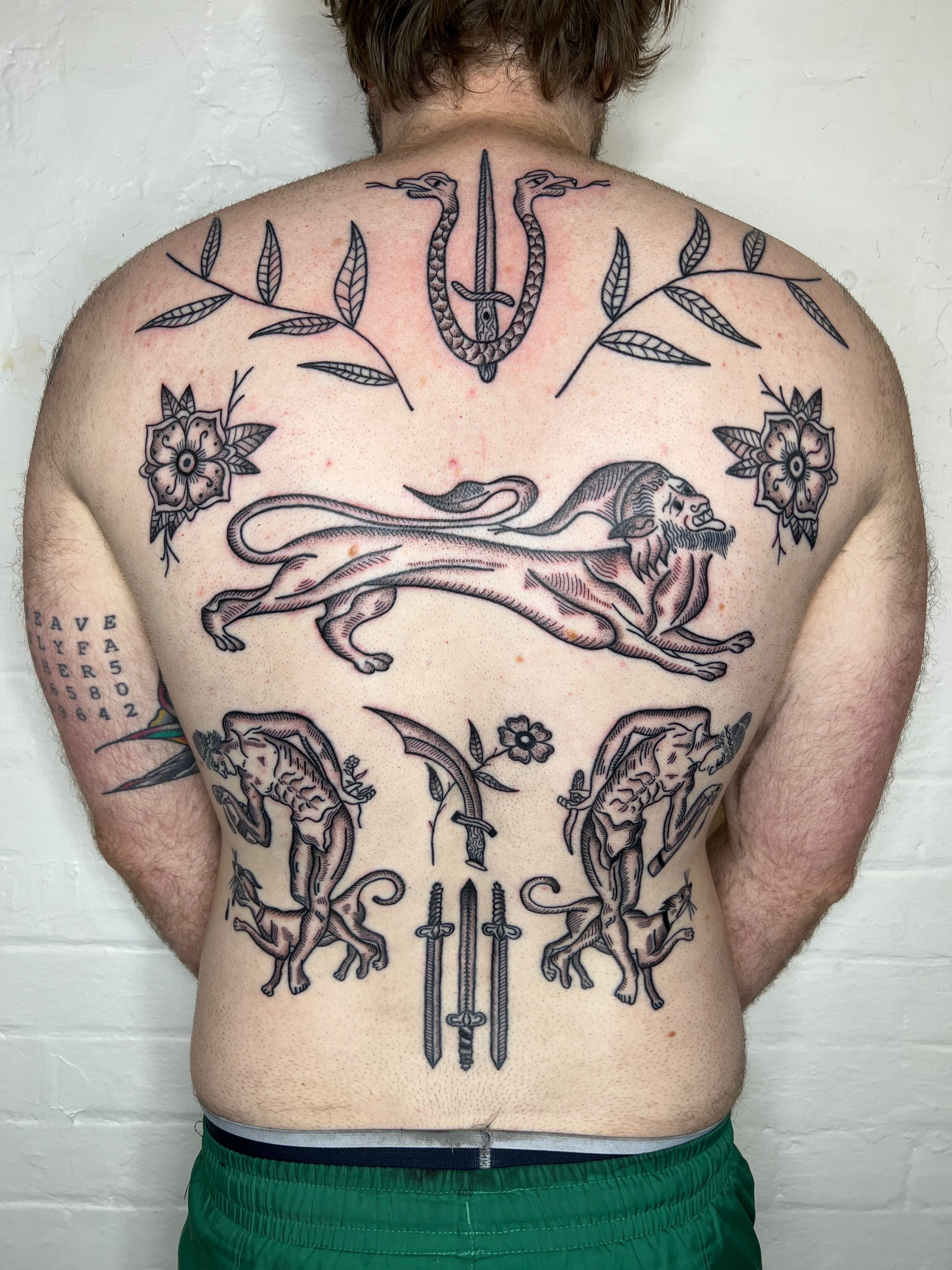 TATTOO HERALD & BURST コレクション Back Tattoo with Lion • Tattoodo