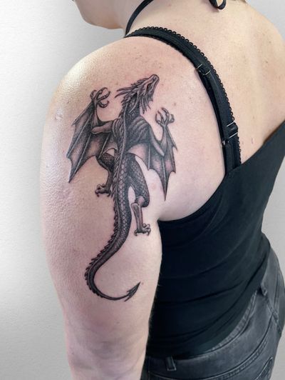21 Drop Dead Gorgeous Dragon Tattoos for Women with a BA Side