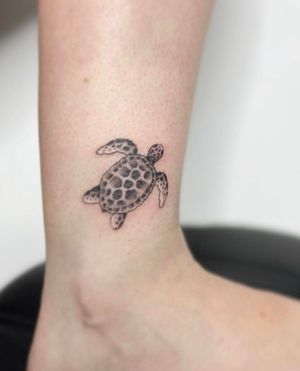 Micro realism Turtle Tattoo