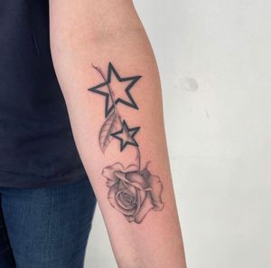 Single needle rose with star fix up 