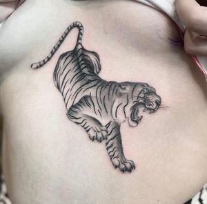 Tiger in fine line style 