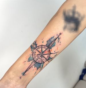 Compass #hktattoo #tattoohk 