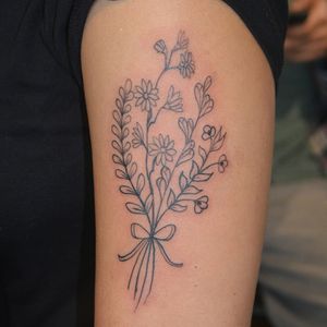 Fineline Floral Tattoo