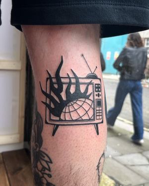 Unique blackwork tattoo featuring abstract TV motif, expertly done by Adrimetric in illustrative style.