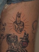 Skull with surfboard 