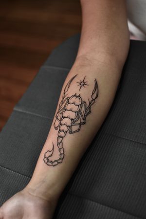Get a striking illustrative scorpion tattoo by the talented artist ALEJANDRO. Perfect for those who seek a unique and bold design.
