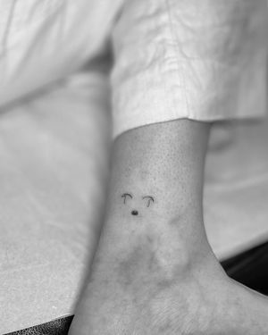 Express your love for your pet pig with this delicate and minimalist fine line tattoo by the talented artist Vera.