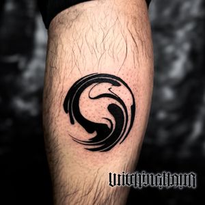 Small Blackwork Tattoo by Bobby Grey ( WitchinghourNL )
#blackworktattoo #abstracttattoo #blackworktattooartist #bobbygrey #tattooartistsamsterdam #tempesttattooamsterdam 