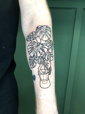 Capture the beauty of nature and your love for coffee with this stunning botanical tattoo by Liam Collins.