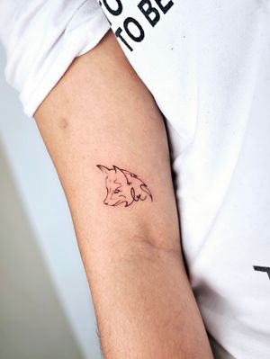 thin line tattoo