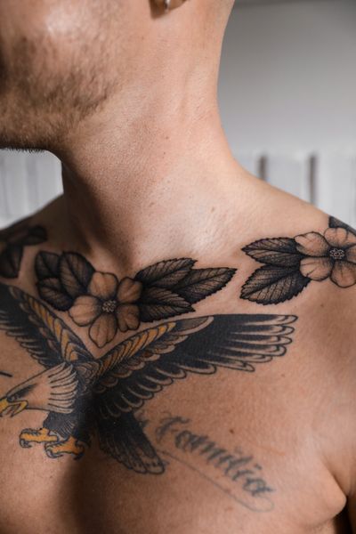 Impressive traditional eagle motif tattoo on the chest by renowned artist Jeppe Dahl Rørdam.