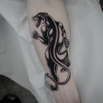 #blackandgreytattoo #finelinetattoo #traditionaltattoo #blackandgrey #fineline #traditional #colourtraditional #blackandgreytraditional #london #londontattoo #londontattooshop #tattoo #walkin #walkintattoo #panthertattoo
