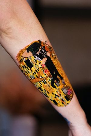 klimt painting kiss goden cat tattoo, illustration by Nia Gould