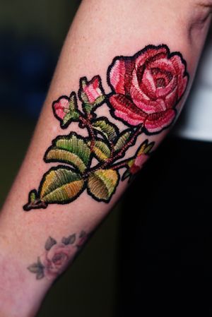 embroidery roses tattoo