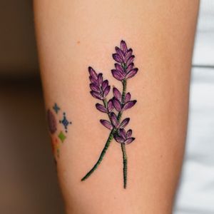 embroidery flowers tattoo
