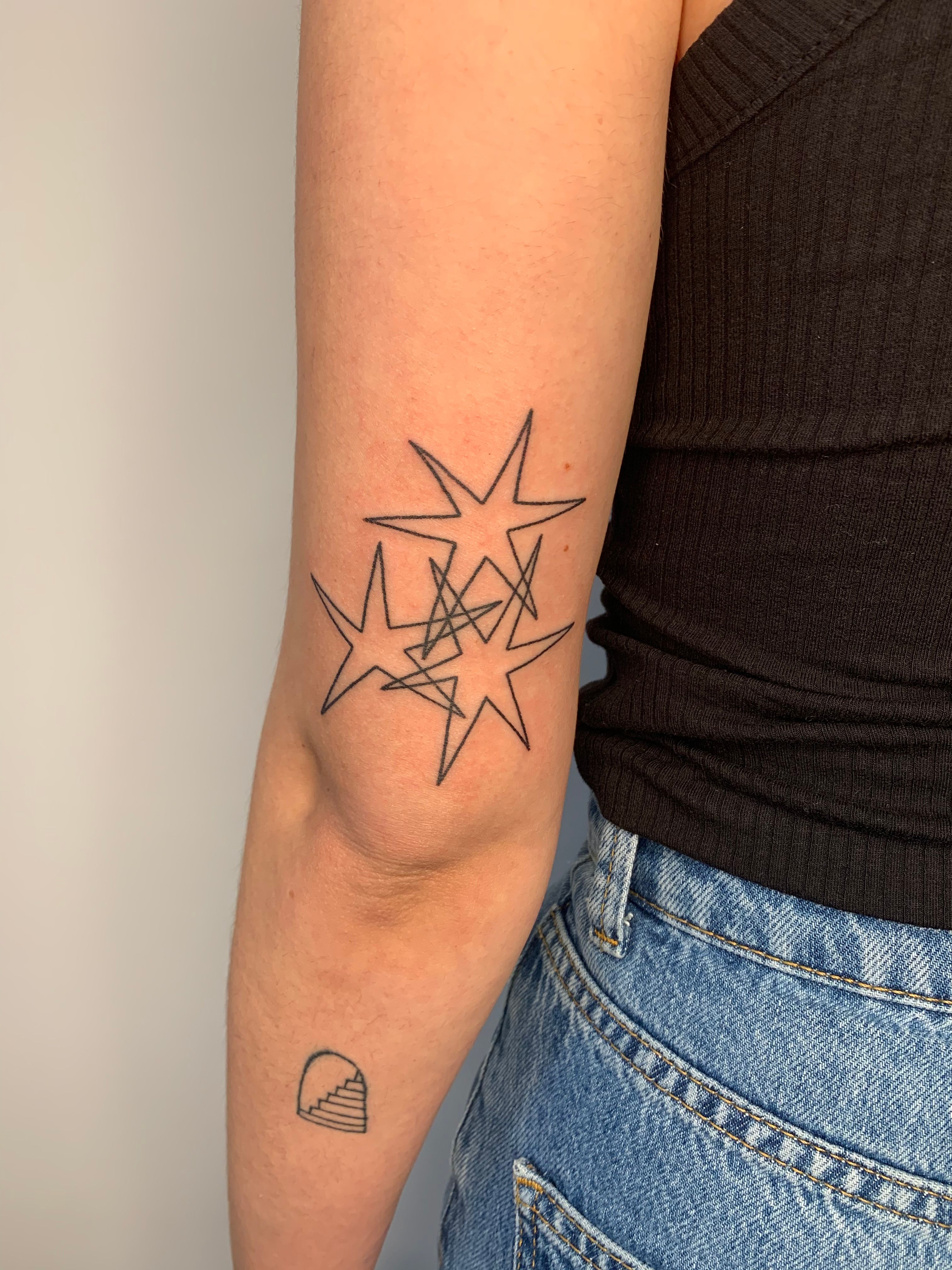 Shooting Star Tattoos: Capturing the Magic of the Night Sky: 94 Designs -  inktat2.com