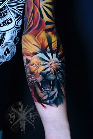 ❌ Alchemist Lion ❌#tatuaz #warszawa #polska #lew #lion #king #kolor #lion #abstract #surrealism #pattern #geometry #forearm #tattoo #color #kolor #alchemy #mistycal #magic #alchemist #mage #symbol 