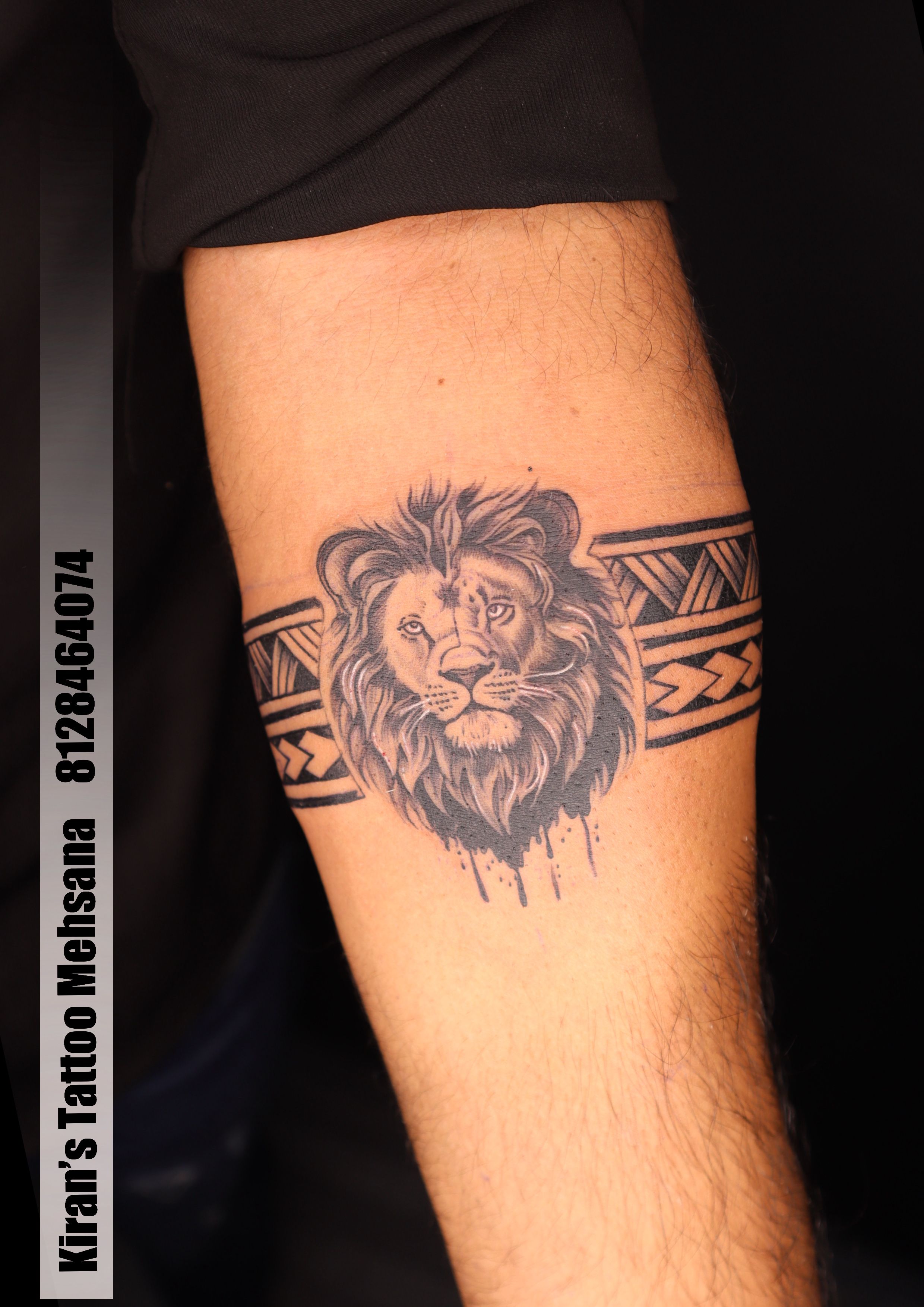 Lion Face with Mom Dad Hand Band Tattoo Stickers 12 x 2.5 inches –  Temporarytattoowala
