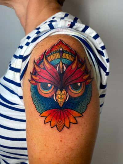 Get inked with this stunning neo-traditional owl design by Liam Collins, expertly blending classic and modern styles. Perfect for any tattoo enthusiast!