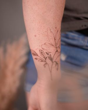 Tatuaż damski w delikatnym stylu w Studio tatuażu Wrocław
Styl tatuażu: fineline tattoo
Da Vinci's Fox Tattoo Studio
W naszym studio tatuażu każdy tatuażysta działa w swoim unikalnym stylu tatuażu