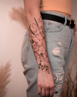 W Studio tatuażu Wrocław, znane jako Da Vinci's Fox, oferujemy delikatne tatuaże damskie w stylu fineline tattoo. Każdy nasz tatuażysta pracuje w unikalnym stylu tatuażu.
