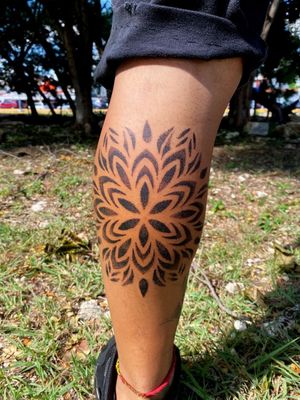 Mandala #tatuaje #tattoo #tattoocancun #mandala #dotwork #tattooist #tattooed #