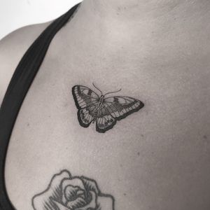 Get mesmerized by Oliver Whiting's illustrative and fine line work in this intricate dotwork butterfly design.