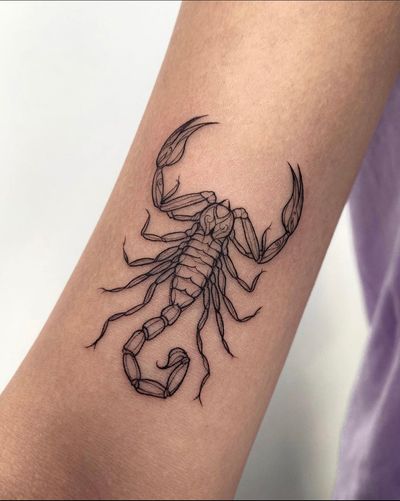 Experience the intricate beauty of this illustrative scorpion tattoo expertly crafted by artist Ion Caraman.