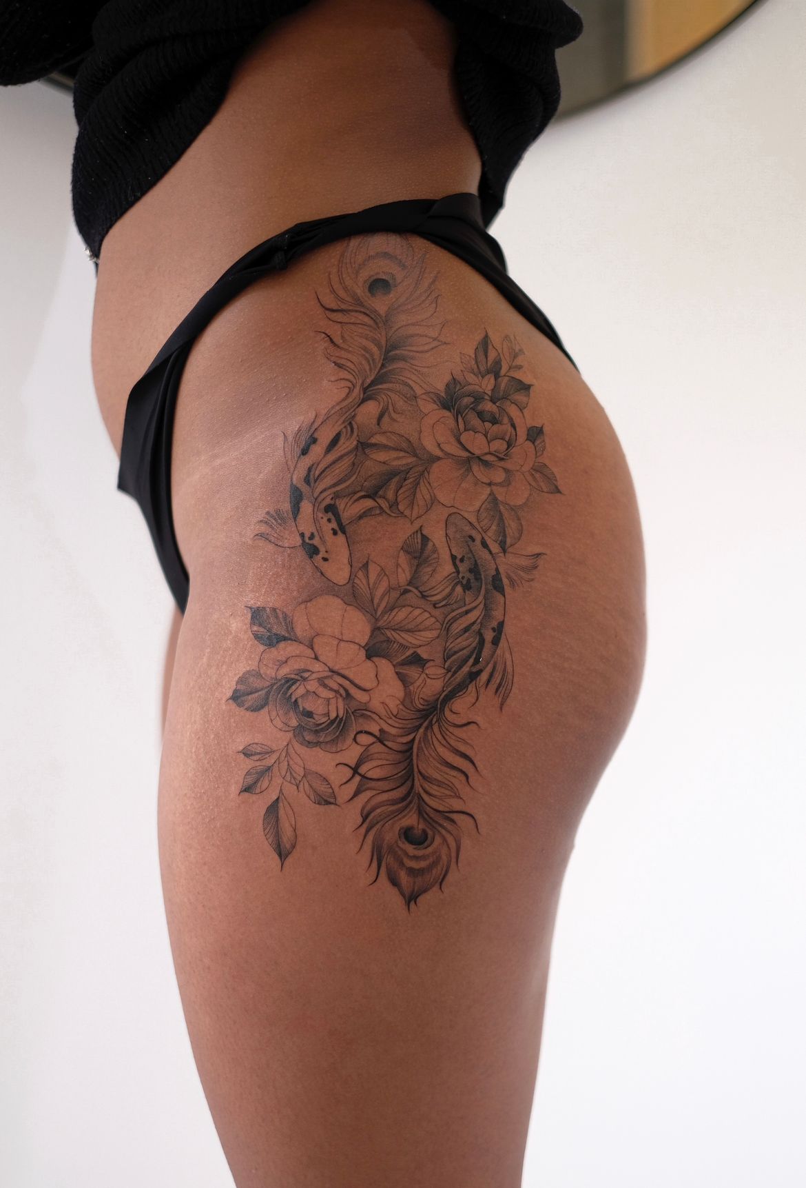920+ Girl Hip Tattoo Stock Photos, Pictures & Royalty-Free Images - iStock