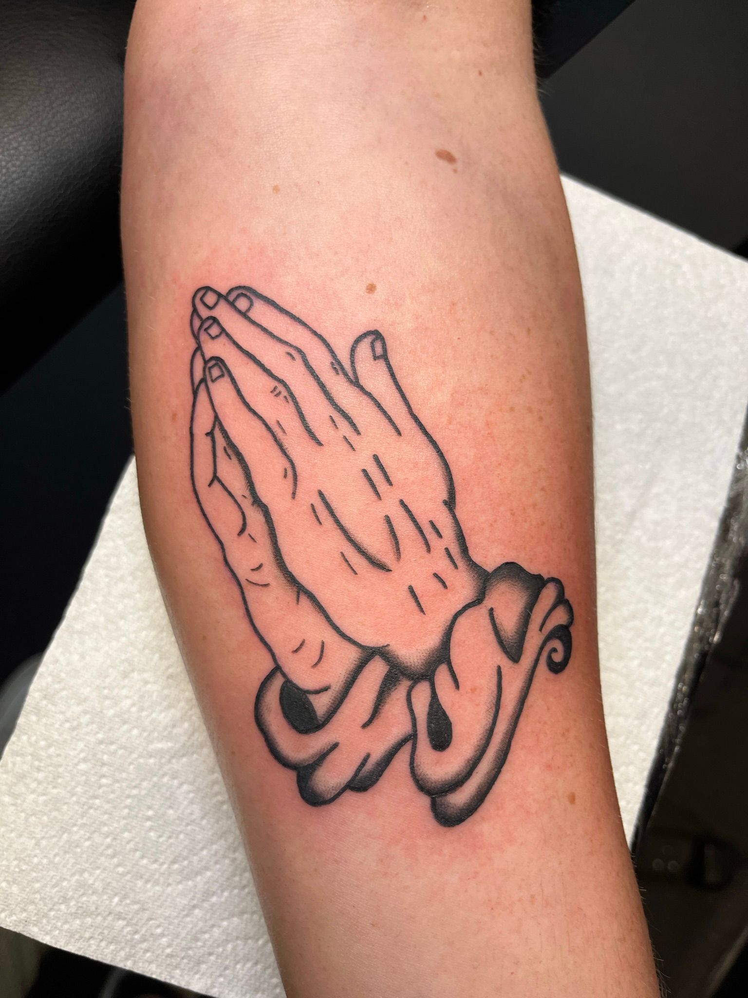 Praying Hands Tattoo • Tattoodo