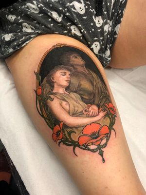 Capture the essence of art nouveau with this stunning neo-traditional flower tattoo by the talented Elena Mameri. A unique blend of painting and art deco style.
