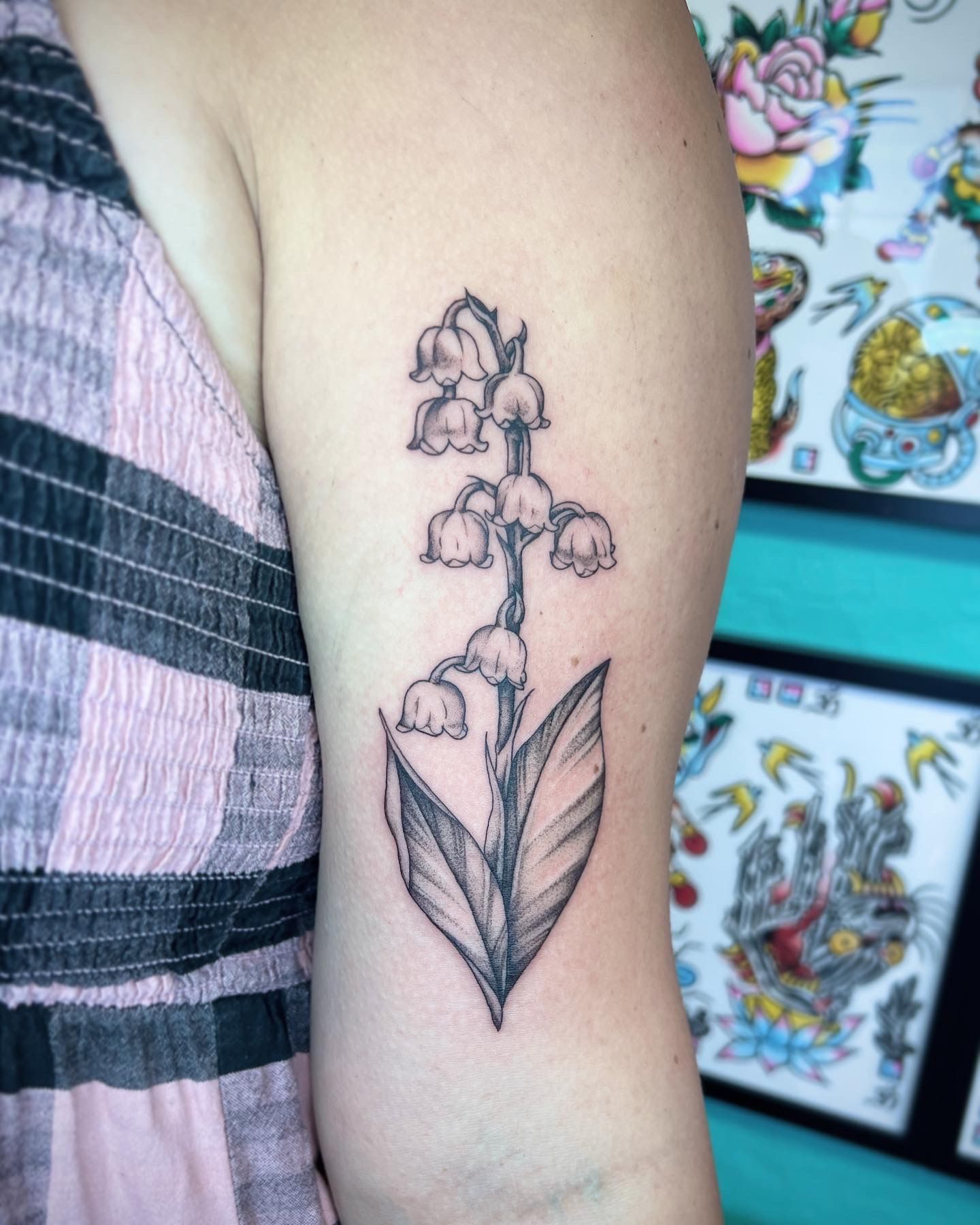 Snowbell flower tattoo by @sophiabaughan | Flower tattoo, Ink tattoo,  Tattoos