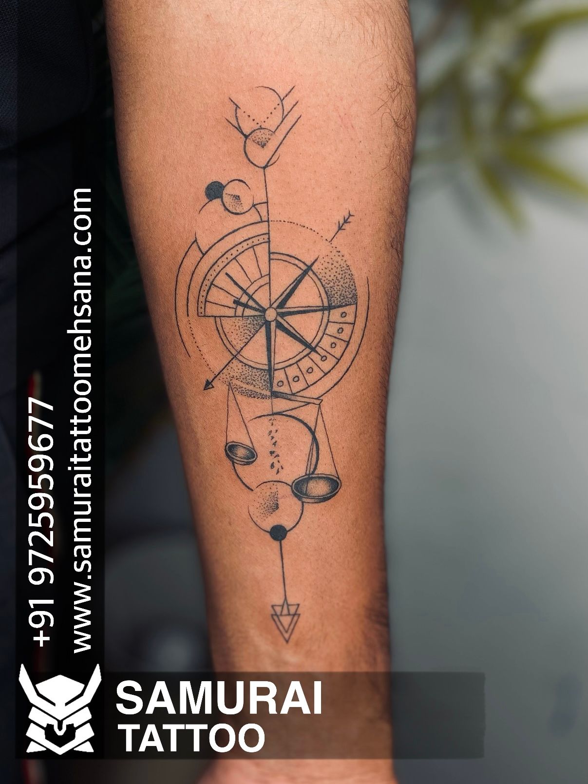 43 Geometric Compass Tattoo Designs for Men [2024 Guide]