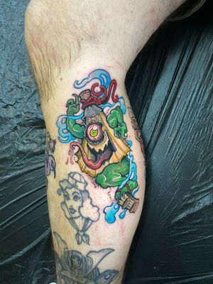 Experience the mythical charm of the kasa-obake motif in this stunning neo-traditional tattoo by the talented artist Jethro Wood.