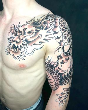 • Dragon • traditional Japanese tattoo by our resident @dr.ivo_tattoo 
Get in touch to book with Ivo this month! 
Books/info in our Bio: @southgatetattoo 
•
•
•
#dragon #dragontattoo #traditionaltattoo #traditionalart #enfield #london #sgtattoo #londontattoo #southgateink #southgatepiercing #amazingink #southgate #londonink #northlondontattoo #londontattoostudio #southgatetattoo #northlondon 