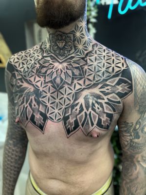Geometric neck and chest 