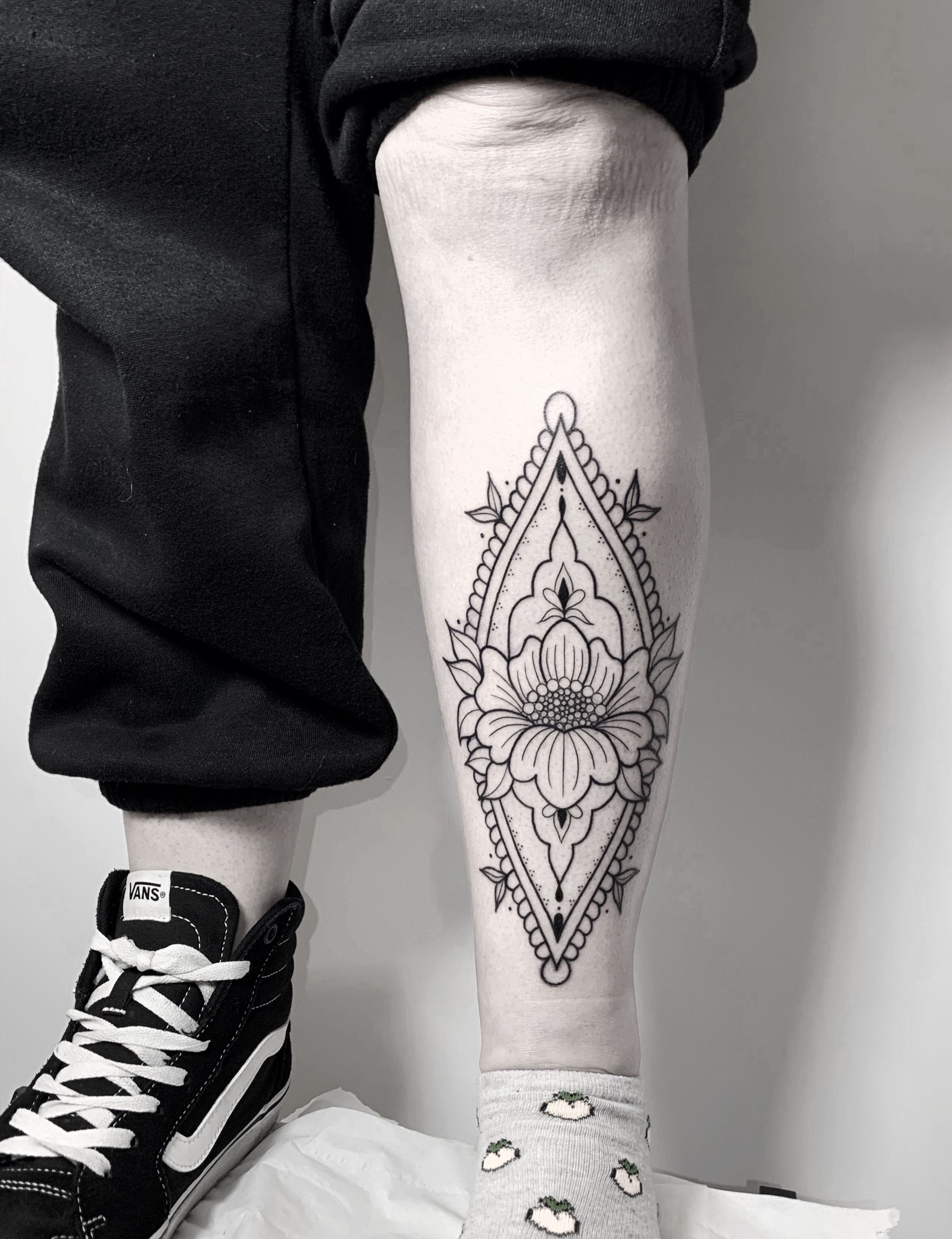 101 Best Small Shin Tattoo Ideas That Will Blow Your Mind!