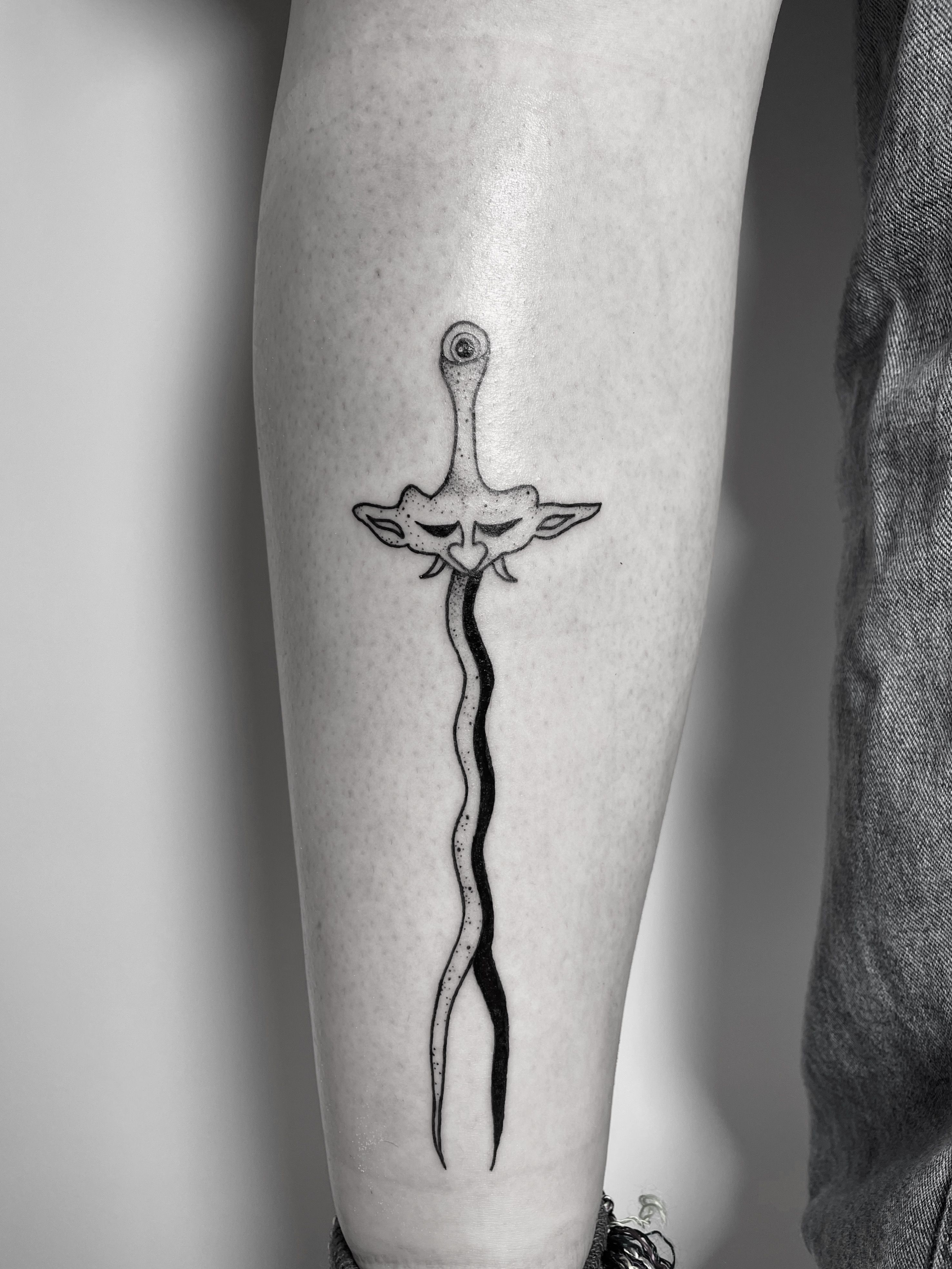 Dagger tattoo Black and White Stock Photos & Images - Alamy