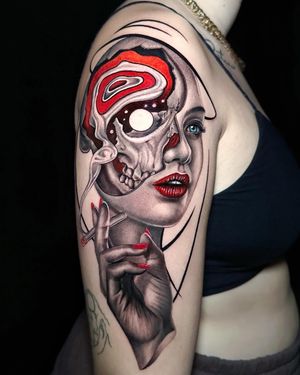 Sígueme en Instagram @maria.tattooer #red #woman #cigarettes #portraitwoman #smoke 
