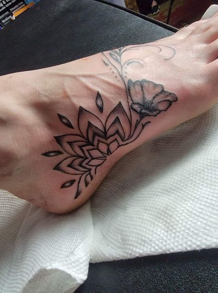 Flash tattoo