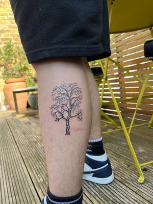 Capture the beauty of nature with this stunning illustrative tree tattoo by Emily Bonnet.