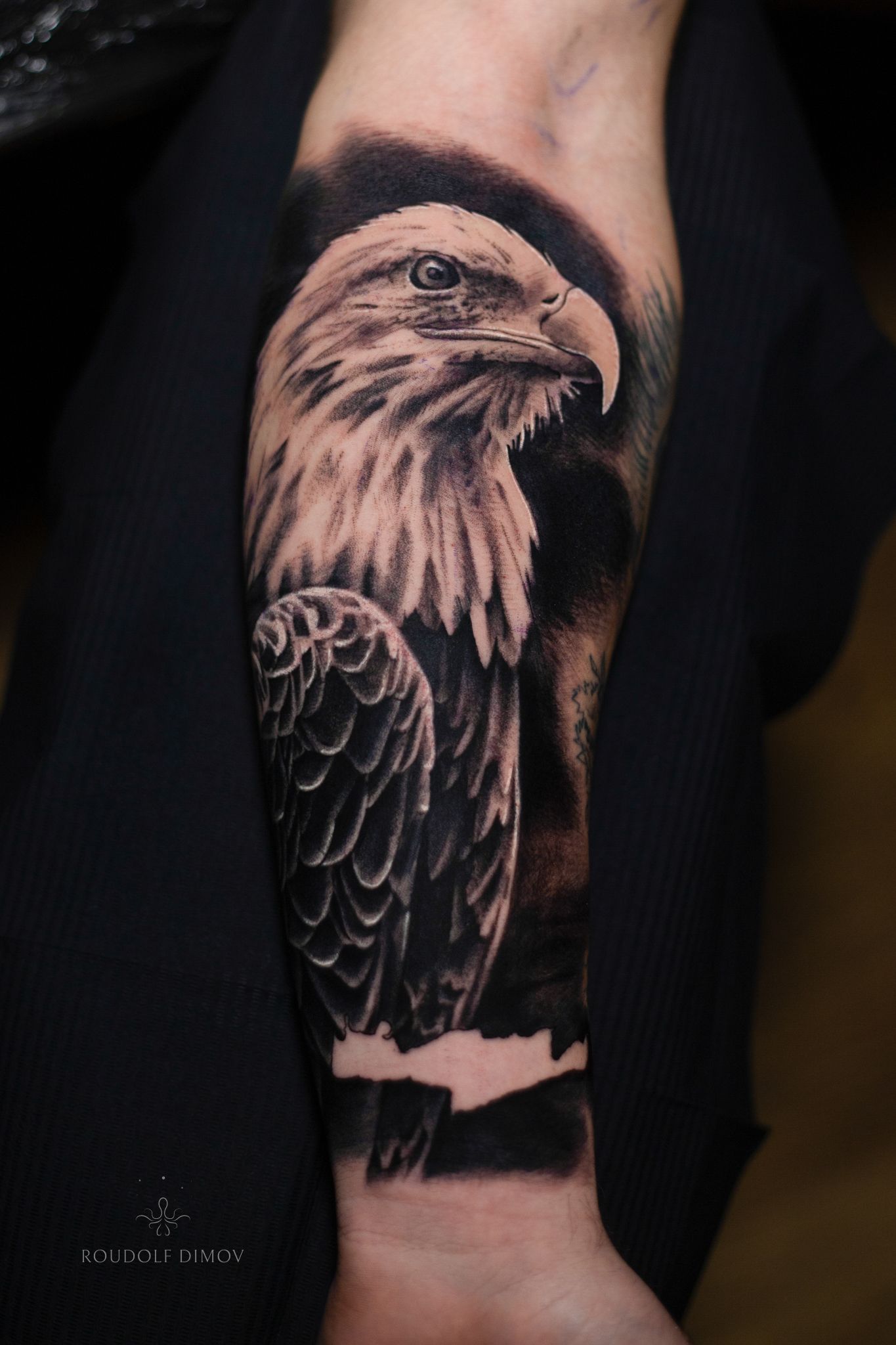 Micro realism Eagle tattoo- Miami Florida/Wynwood : r/tattoos