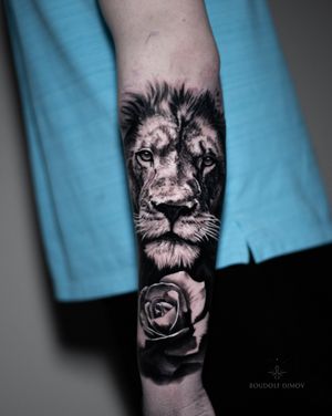 - Lion with Rose -- Classic tattoo done over one day •https://www.roudolfdimovart.com/