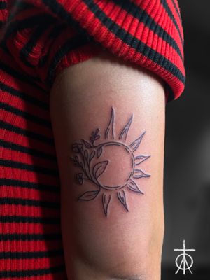 Tattoo uploaded by Claudia Fedorovici • Fine Line Tattoo #