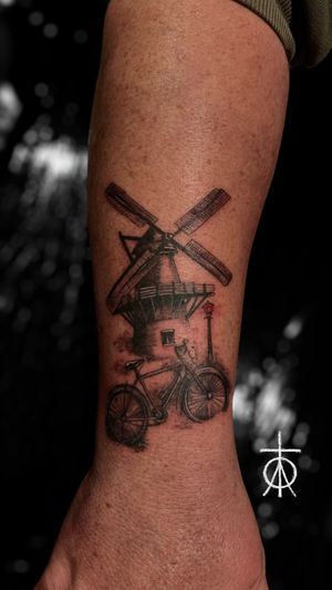 Amsterdam Tattoo by Claudia Fedorovici #amsterdamtattoo #windmilltattoo #biketattoo #claudiafedorovici 