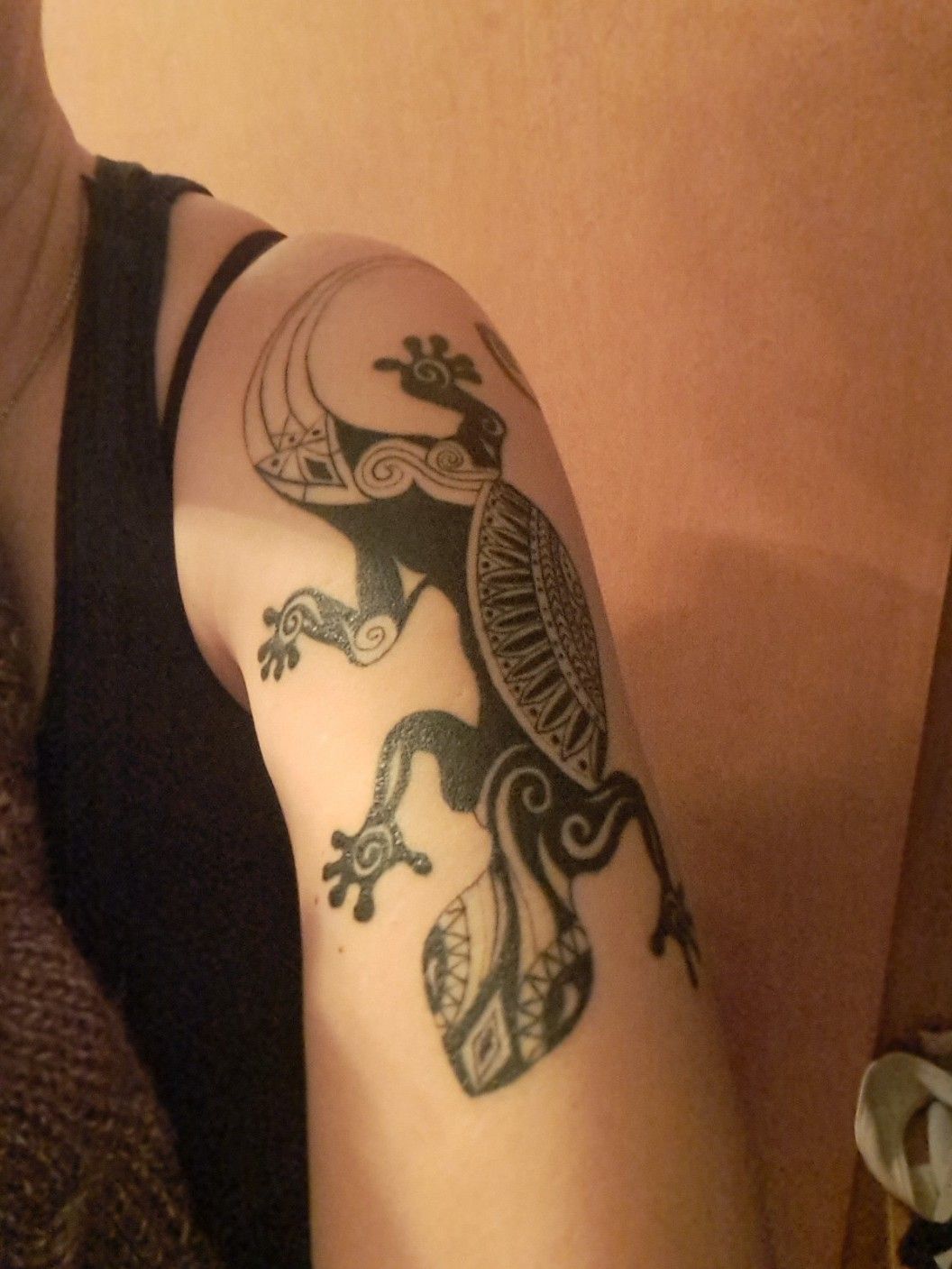 Amazon.com : PP TATTOO 1 Sheet Black Lizard Gekko Salamander Temporary  Tattoo Stickers Waterproof Body Arm Tattoo Sticker for Men Women Make up  Fake Tattoo Removable : Beauty & Personal Care