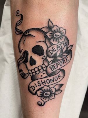 Skull with 'Death Before Dishonor' banner by Clara Colibri. Classic traditional style.