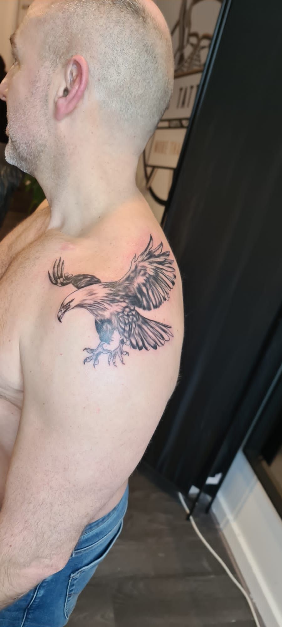 30+ Eagle Tattoos For Men Stock Photos, Pictures & Royalty-Free Images -  iStock